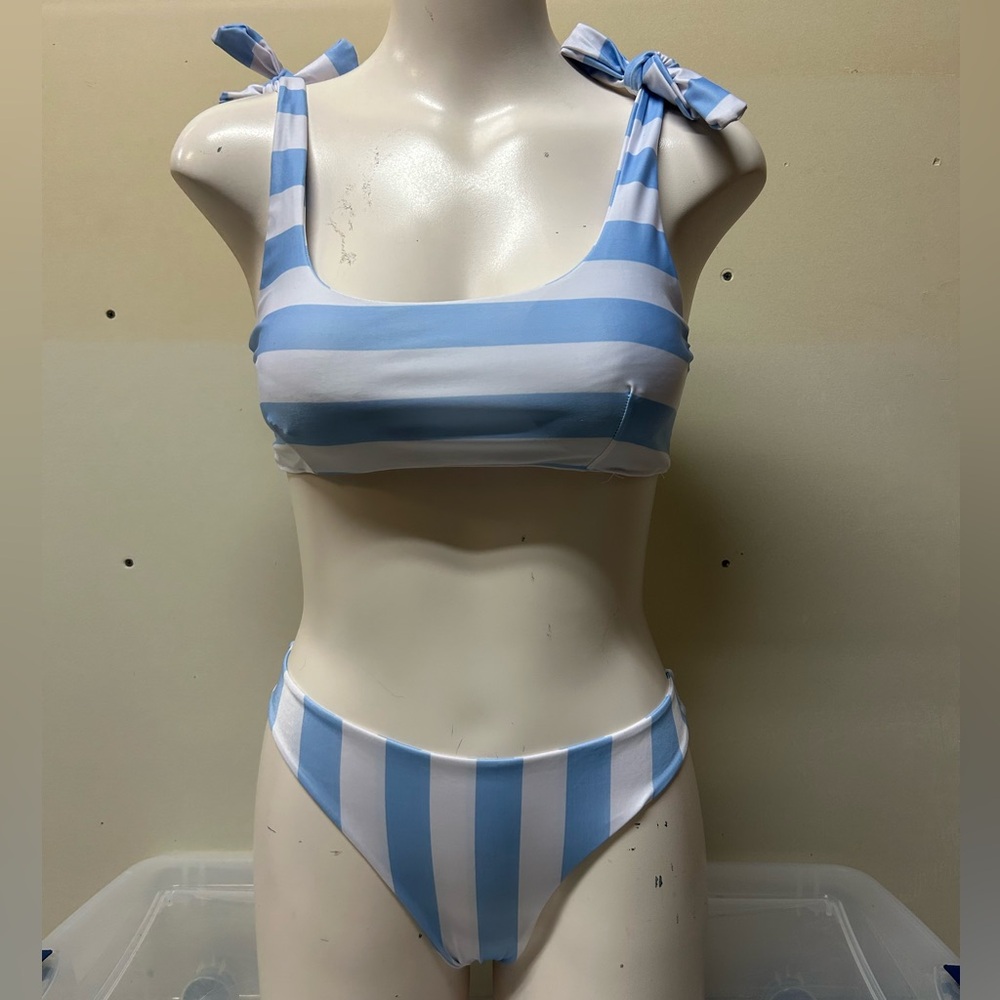 2/$20❤️- SWIM | Women’s bathing suit size medium
